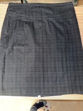 Ricki's Dark Plaid Pencil Skirt